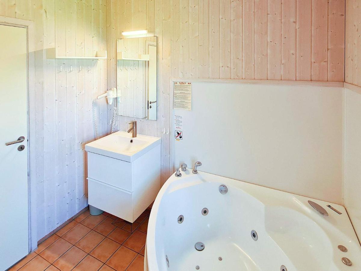 Two-Bedroom Holiday home in Grömitz 2 Exterior foto